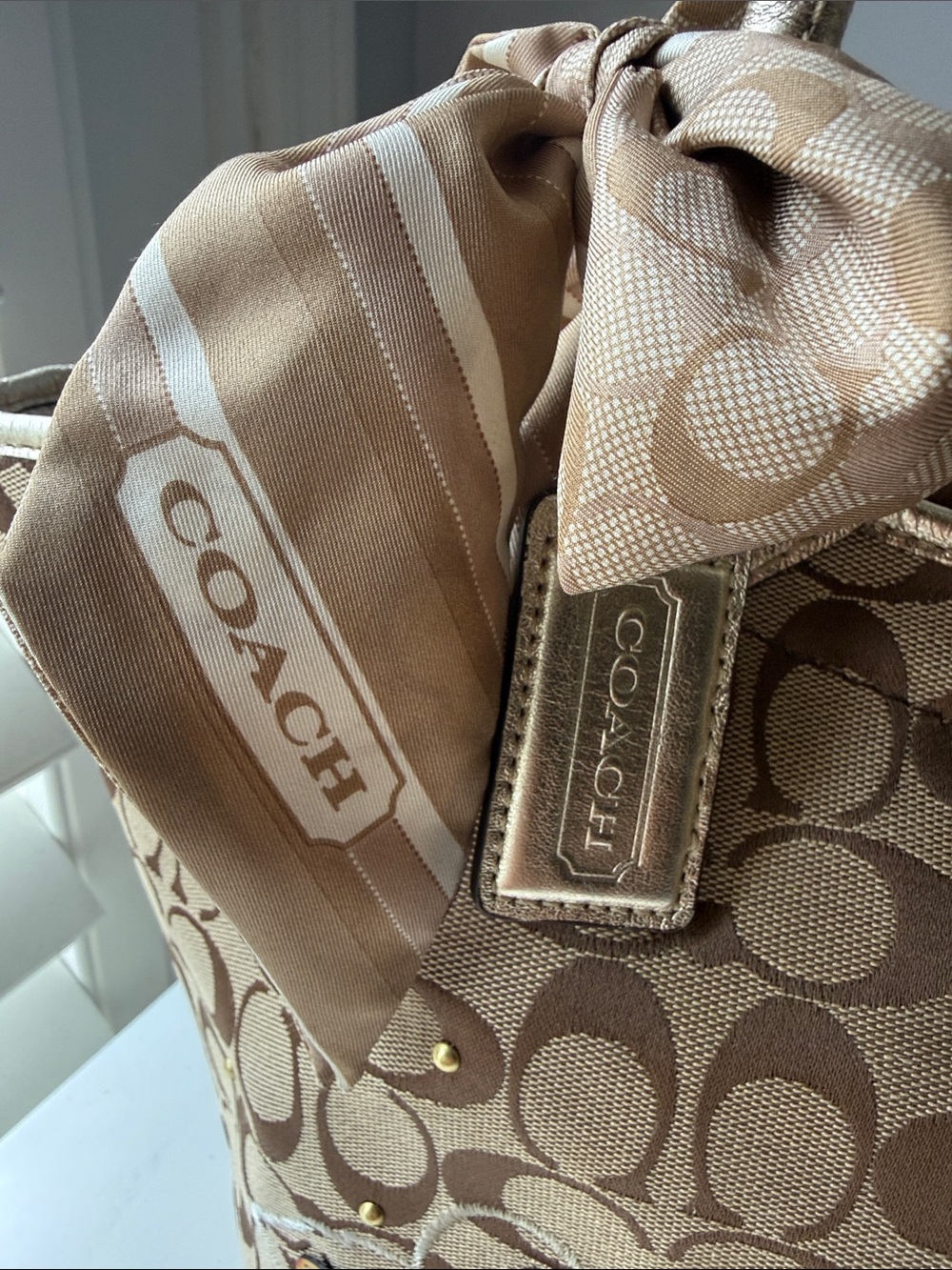 Coach Bleecker Tan Canvas Signature Tote with Floral Appliqués and Gold Handles - Picture 3 of 15